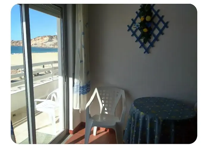 Apartament A Frente Do Mar Com Vista